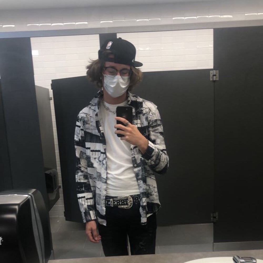 Meet your Posher, Pj